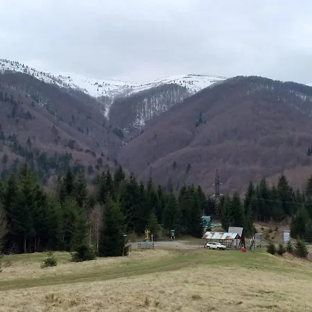 під чертежиком Holiday home *